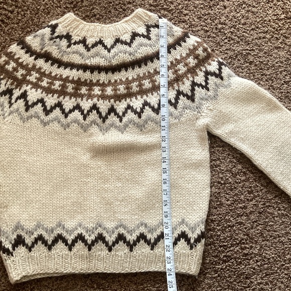 Handmade wool fair aisle sweater - Picture 3 of 7